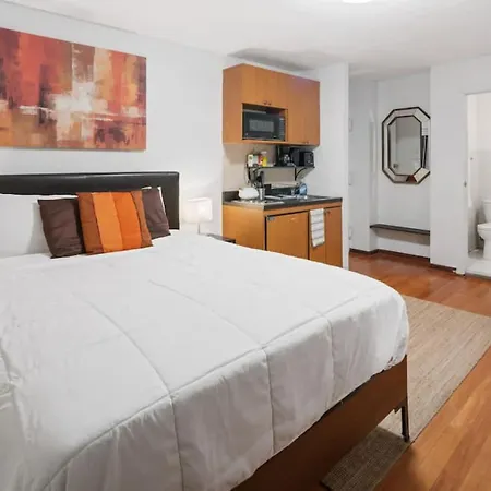 Great Studio Location In Times Square Near Subway